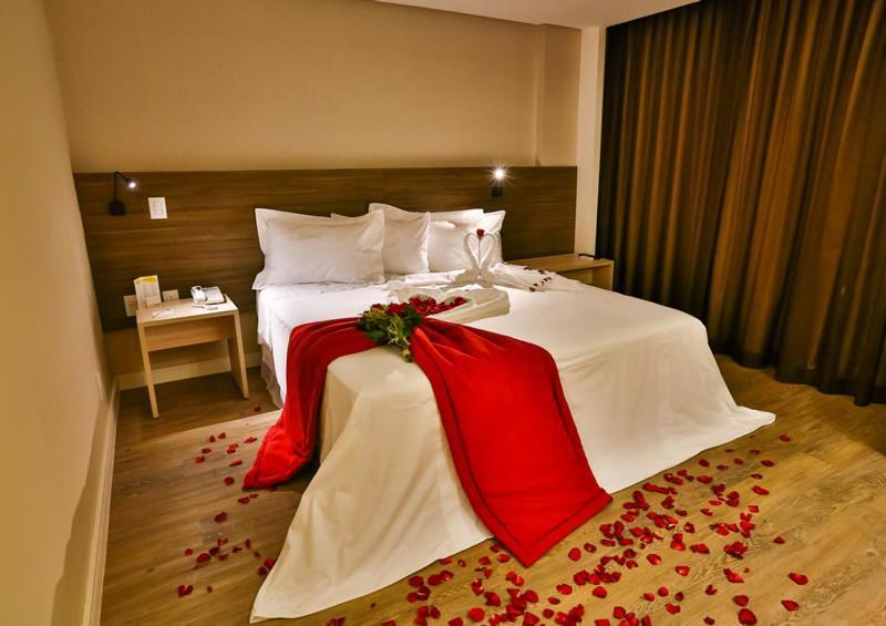 Ibiza Plaza Hotel อนาโปลิส ภายนอก รูปภาพ
