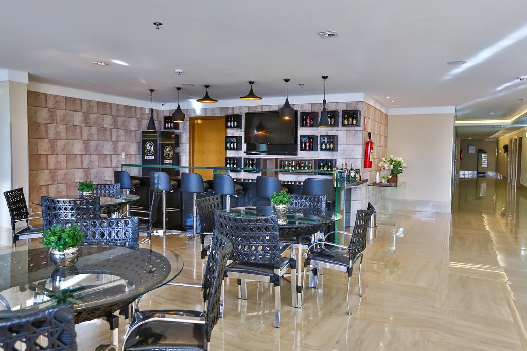 Ibiza Plaza Hotel อนาโปลิส ภายนอก รูปภาพ