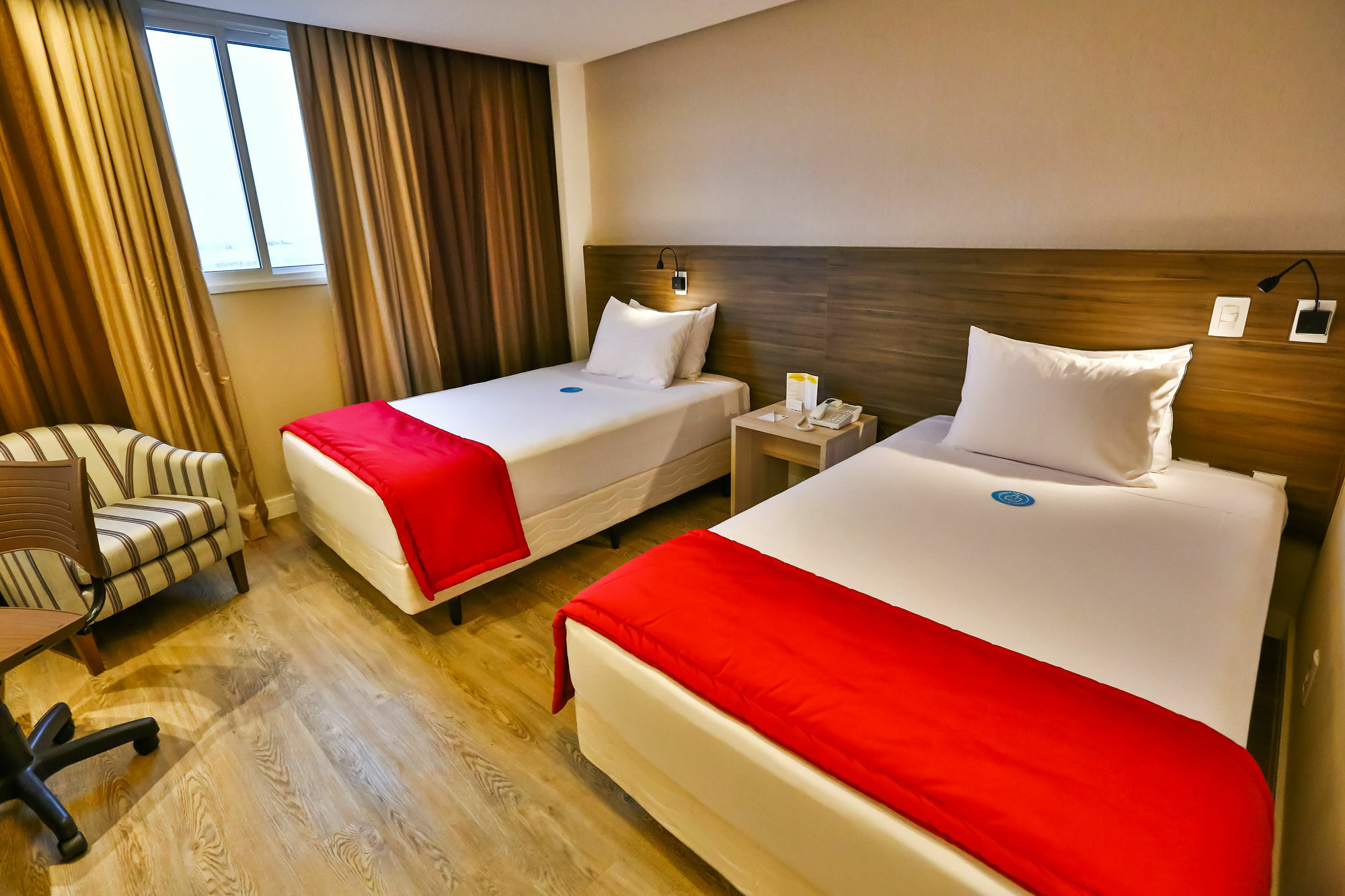 Ibiza Plaza Hotel อนาโปลิส ภายนอก รูปภาพ